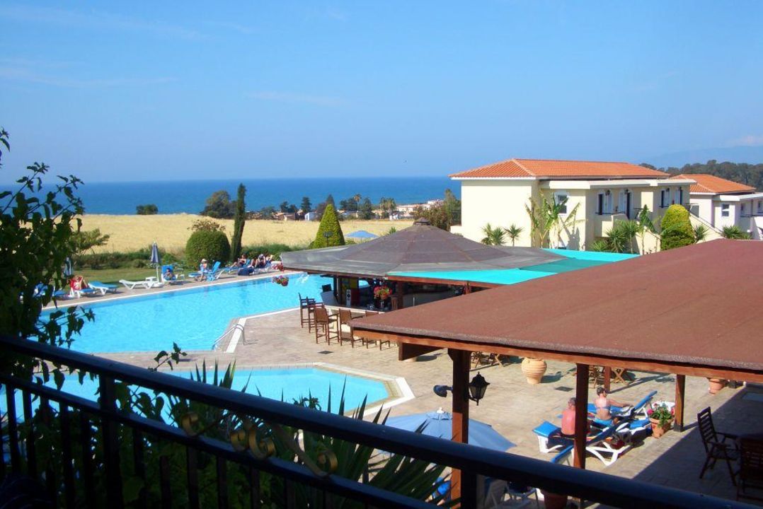 "Pool" Akamanthea Holiday Village Latchi (Polis Chrysochous