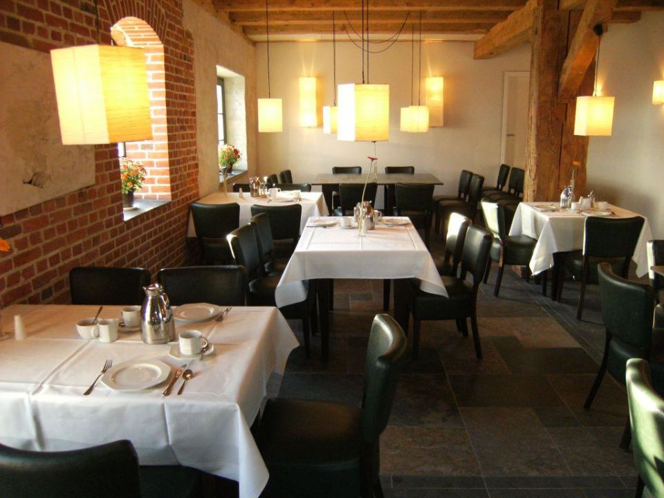 "Blick ins Restaurant" Apartmenthotel Alter Hafenspeicher ...