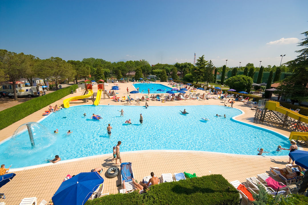 "Pool" Camping & Bungalows Del Garda by Gardaturist (Peschiera del