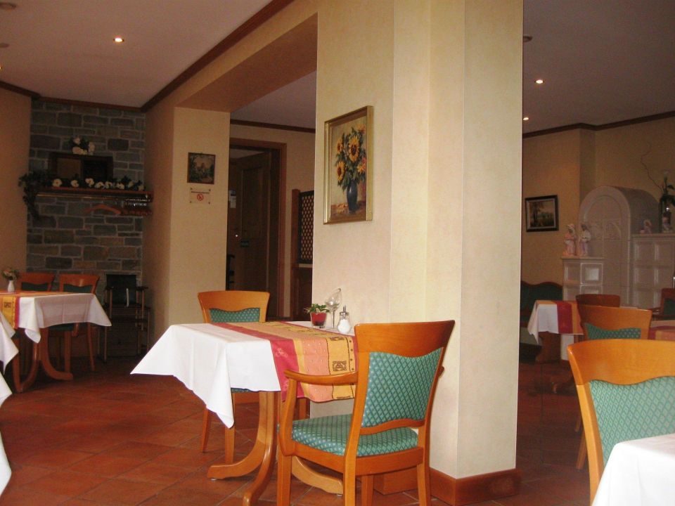 "Kaminzimmer" Landhaus Schend (Immerath) • HolidayCheck (Rheinland