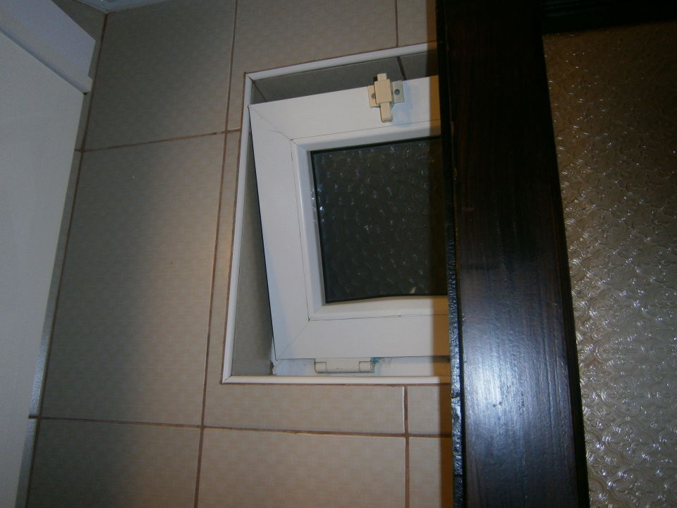 "Kaputtes Fenster" Meridia Beach Hotel (Okurcalar