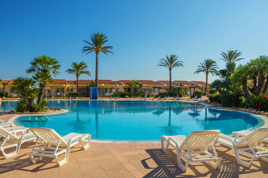 "Pool" BlueRooms Las Palmeras (S'Algar) • HolidayCheck (Menorca | Spanien)