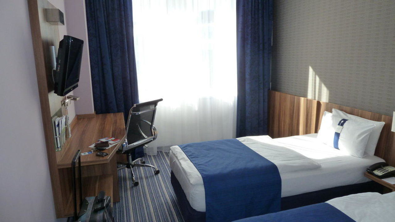 "Zimmer" Premier Inn Hamburg City Alster (Hamburg ...