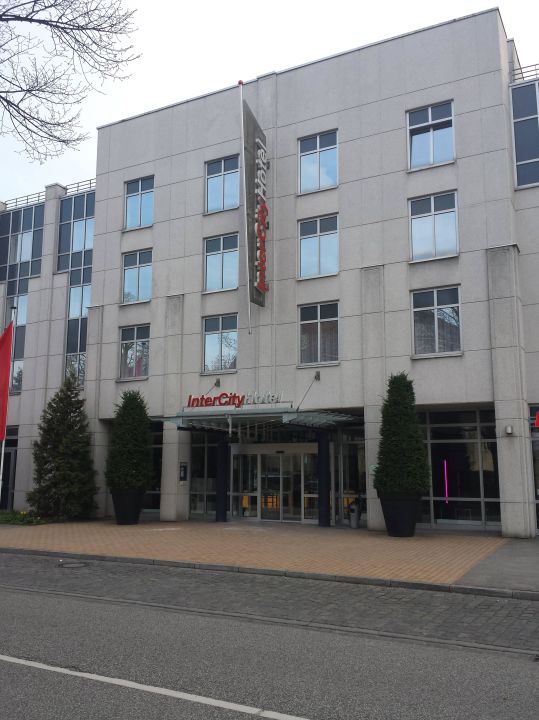 "Hotel Außenansicht 02" IntercityHotel Rostock (Rostock