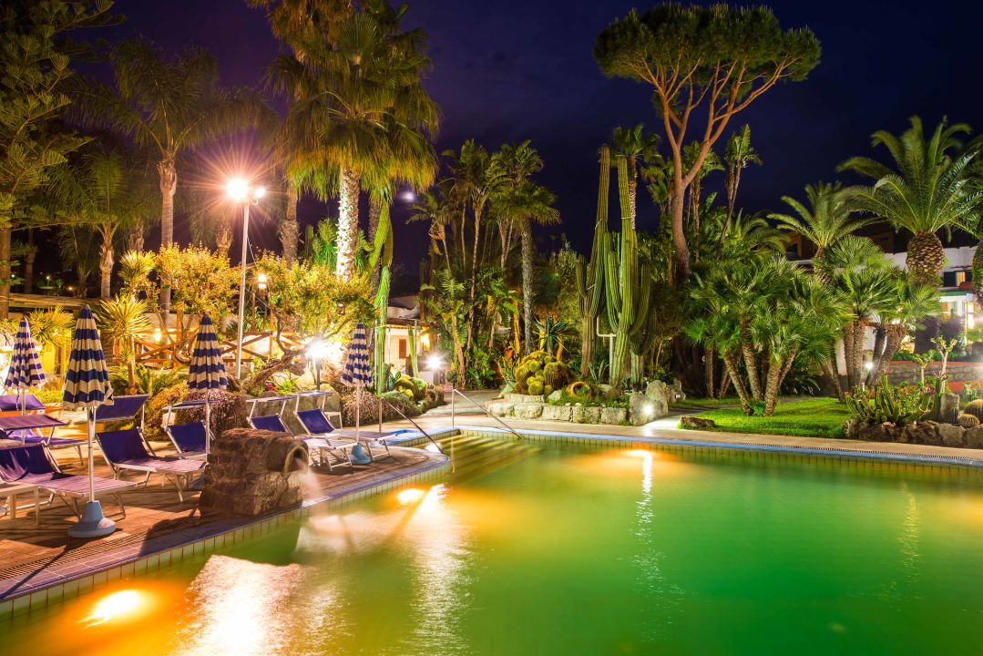 "Gartenanlage" Park Hotel Terme Mediterraneo (Forio Ischia
