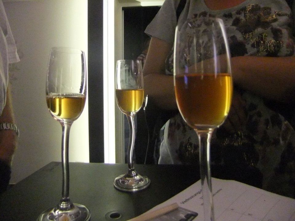 Apfelsherry - Verkostung im Rhöner Apfel Sherry Theater