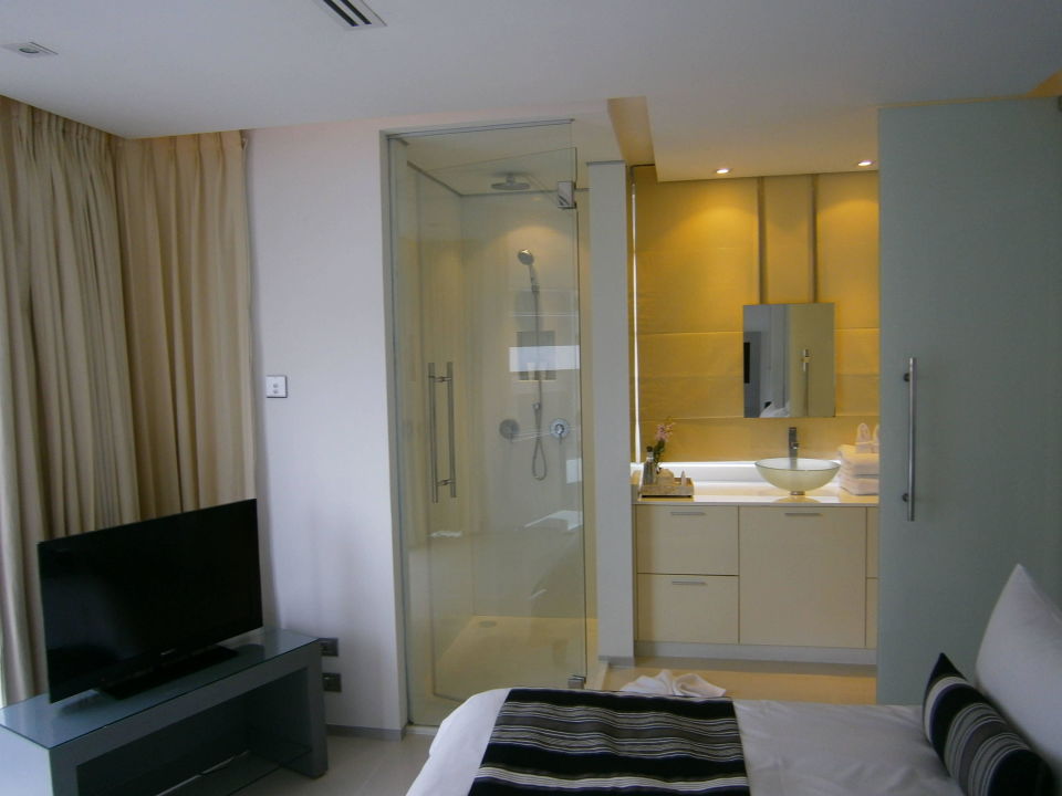 \u0026quot;One Bedroom Deluxe Apartment Suite 65 qm\u0026quot; BYD Lofts Boutique Hotel \u0026 Serviced Apartments ...