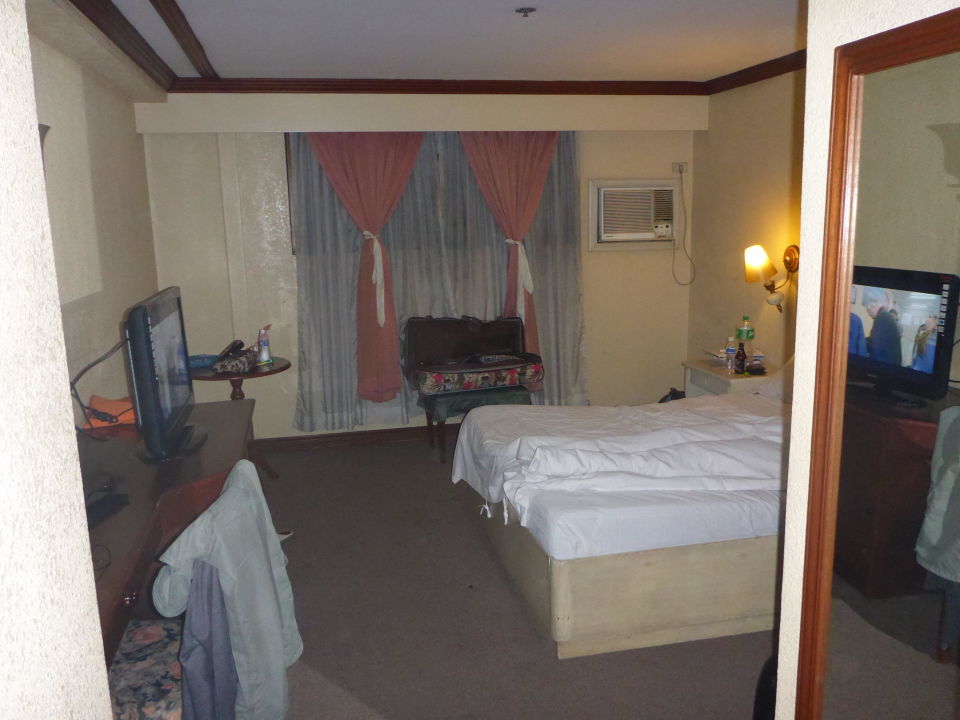 Mit Fensterattrape Hotel Veniz Baguio Holidaycheck