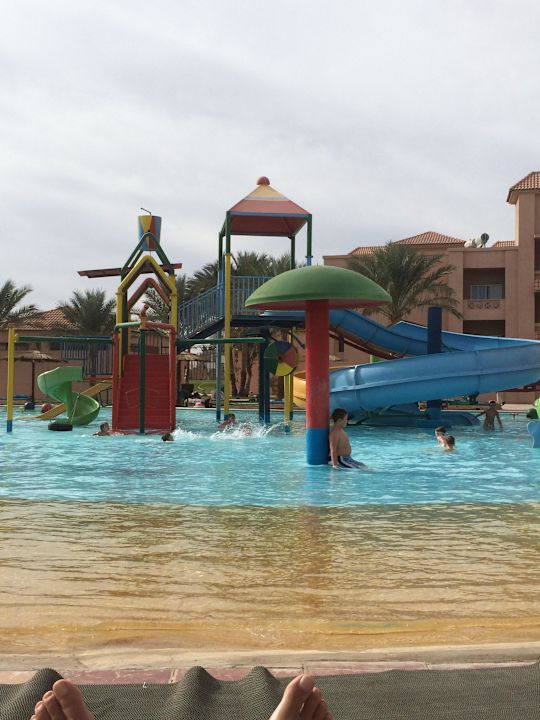 "Beheizter Pool zwischen Sea world und Albatros Garten