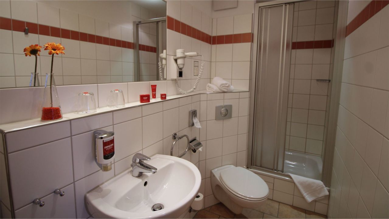 "Zimmer" Hotel am Kaisersaal (Erfurt) • HolidayCheck ...