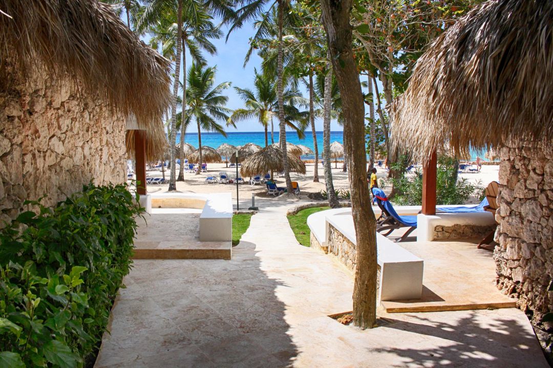 Ocean Front Bungalows Hotel Viva Wyndham Dominicus Beach