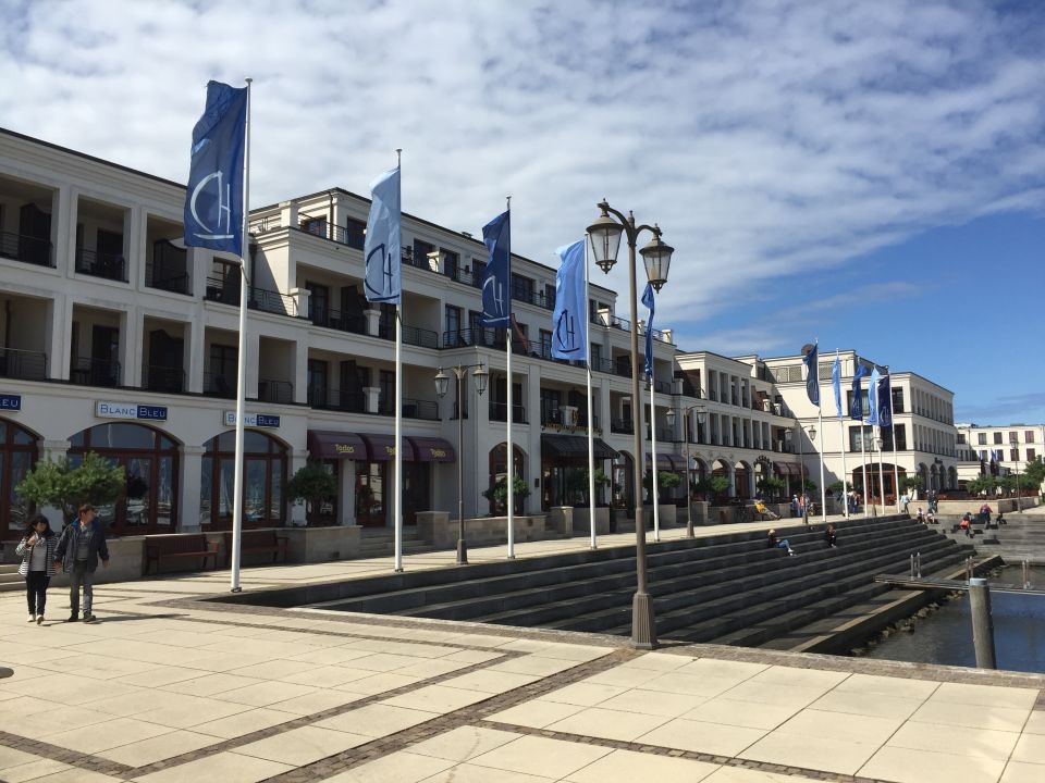 "Außenansicht" Hotel Yachthafenresidenz Hohe Düne (Rostock