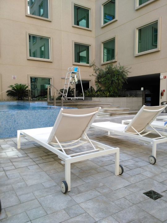 Pool Hilton Garden Inn Dubai Mall Of The Emirates Dubai