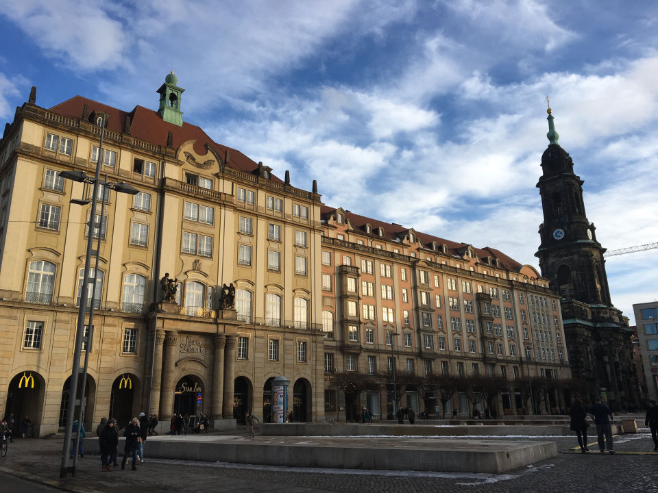 "Außenansicht" Star Inn Hotel Premium Dresden im Haus