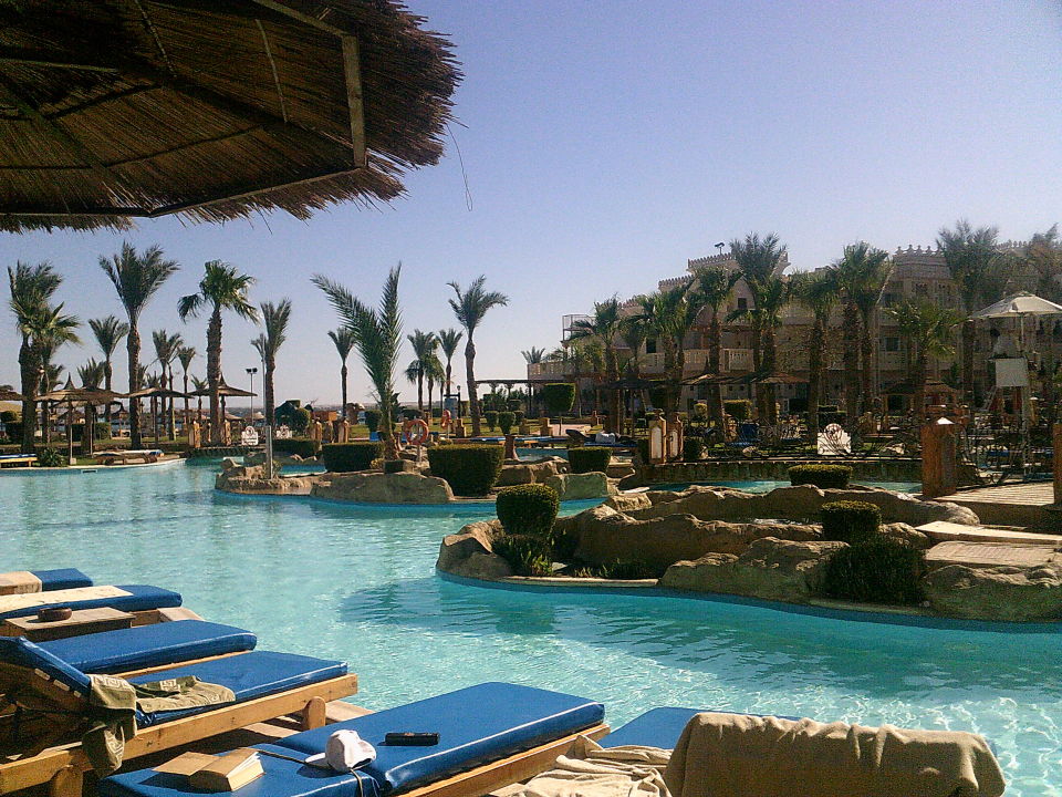 "Pool" Albatros Palace Resort (Hurghada) • HolidayCheck ...