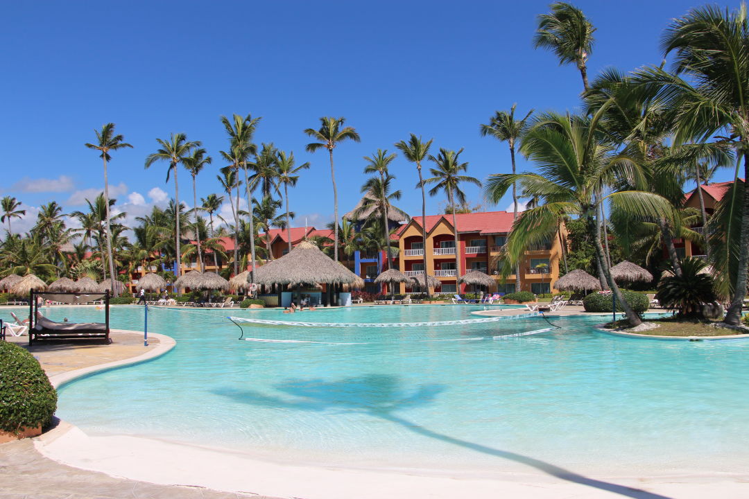 Pool Punta Cana Princess All Suites Resort Spa Bavaro   66fbf5bf 5d8b 4c6e A606 5259f917db63