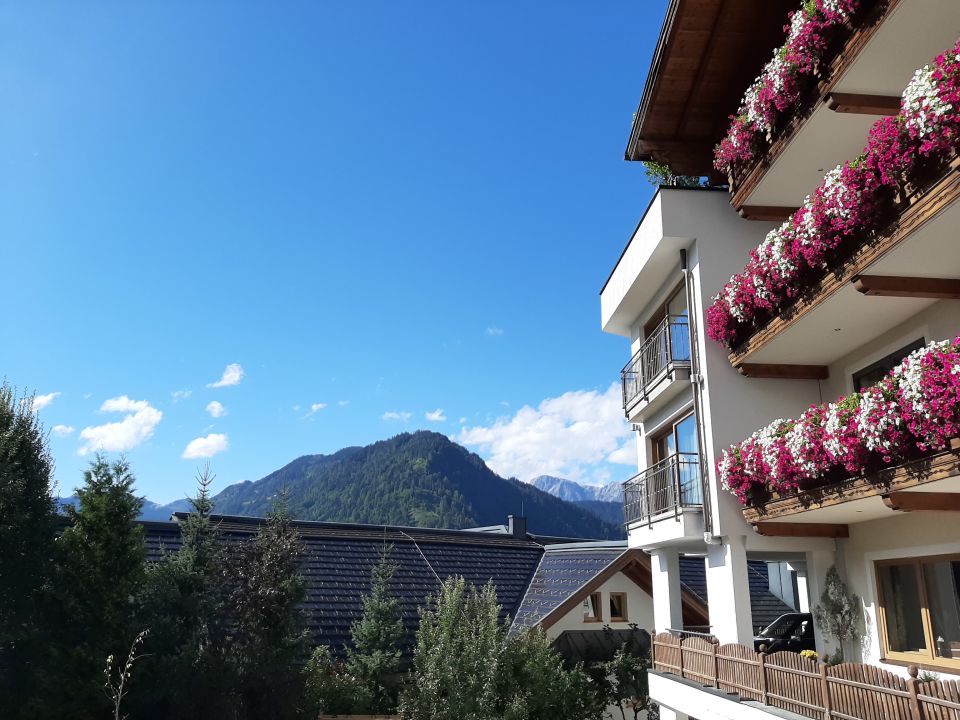 "Außenansicht" Aktivhotel Alpendorf (St. Johann im Pongau ...