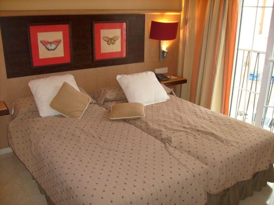 "Schlafzimmer" Grupotel Playa de Palma Suites & Spa (Platja de Palma