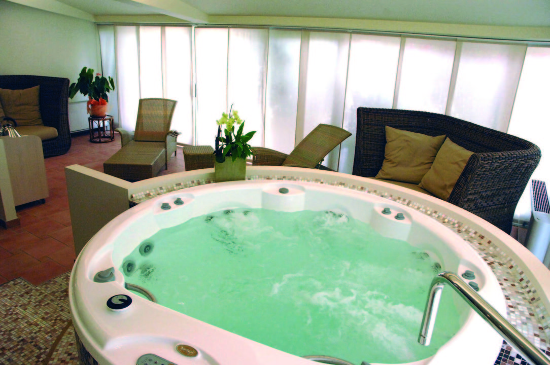 "Jacuzzi" Palace Hotel (Milano Marittima) • HolidayCheck (Emilia