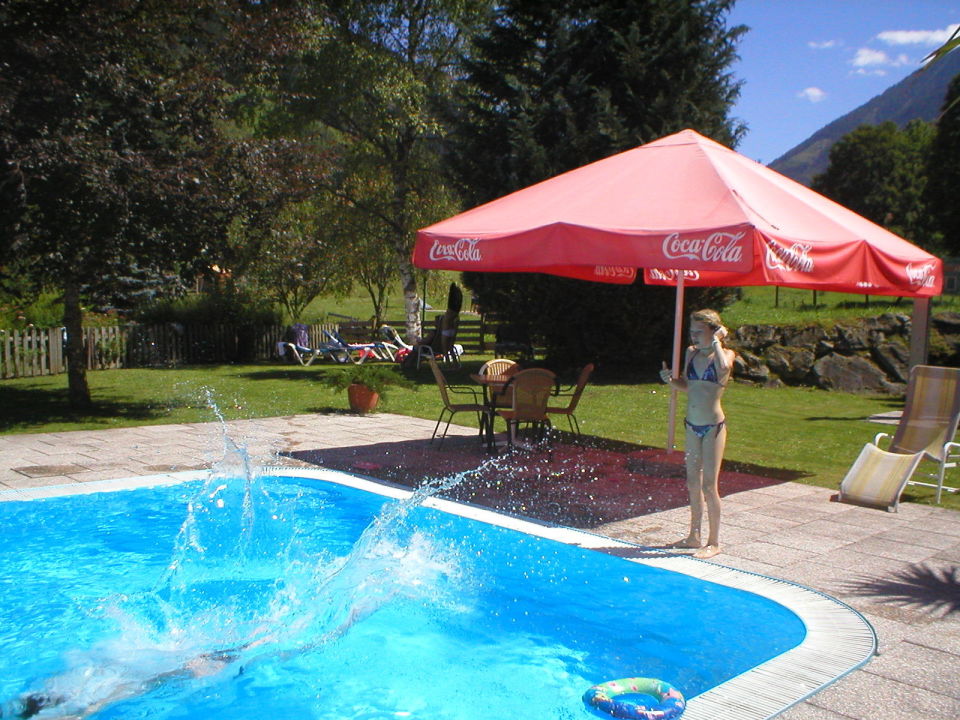 "Beheizter Pool im schönen Garten" Hotel Vitaler