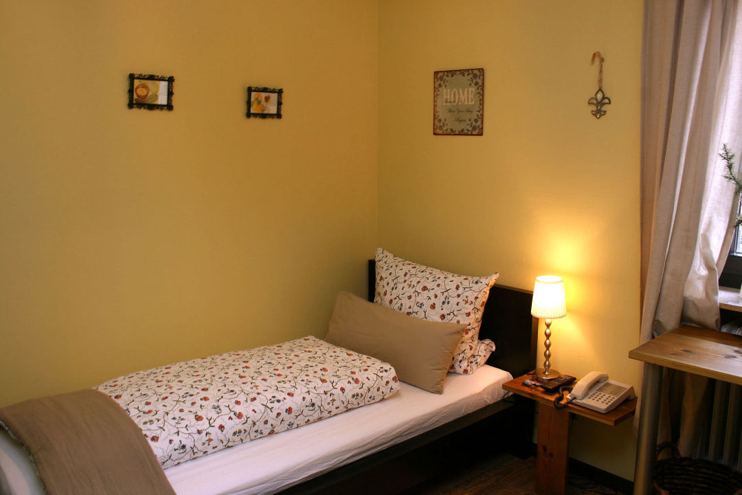 "Hotelzimmer Korsika" Landgasthof Höfener Garten (Nürnberg