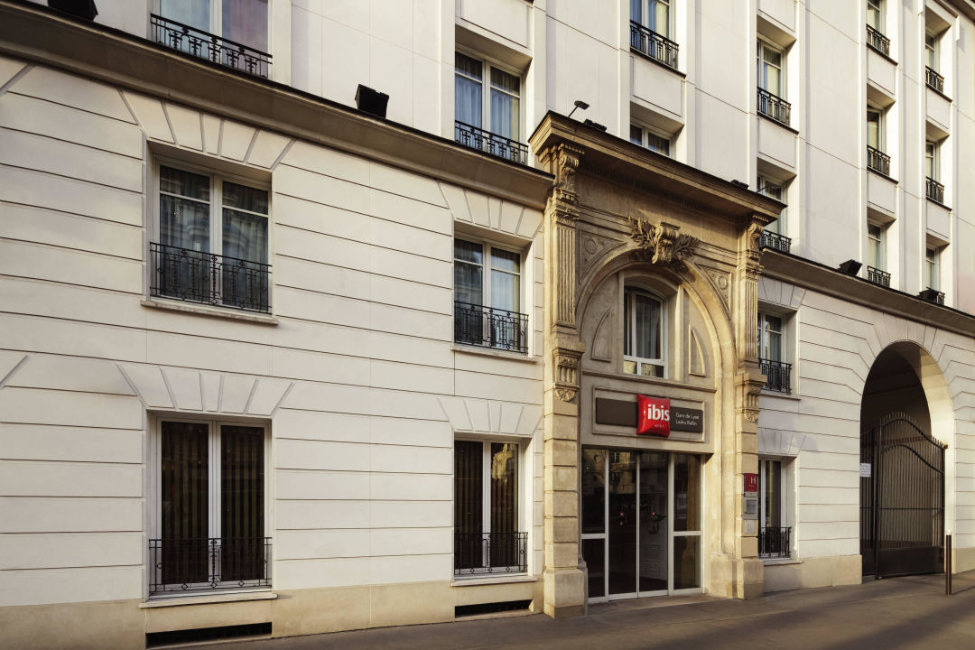 "Exterior" ibis Hotel Paris Gare de Lyon Ledru Rollin 12ème (Paris