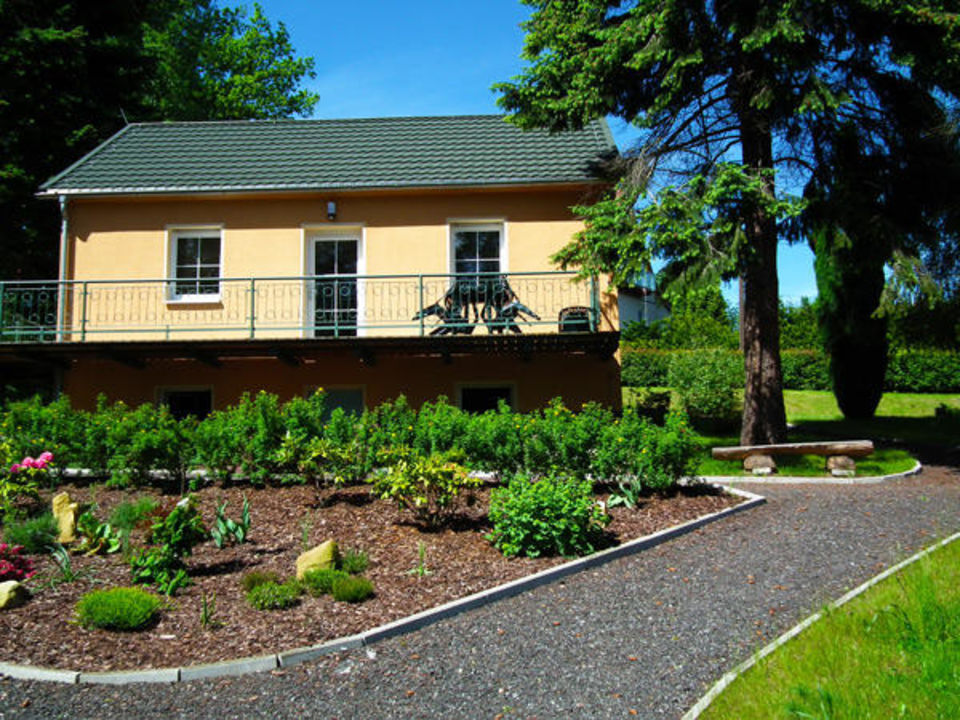 "Töpferpark Ferienhaus mit Balkon" Töpferpark - Apart ...