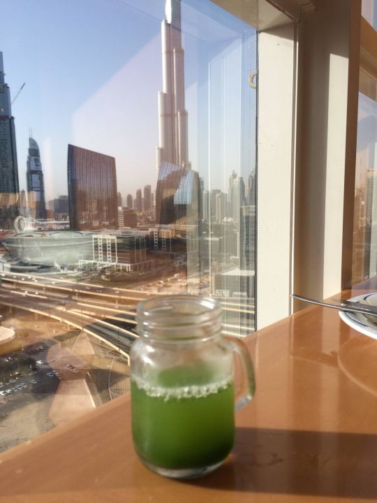 "Breakfast room and view" Dusit Thani Dubai (Dubai) • HolidayCheck (Dubai Vereinigte Arabische