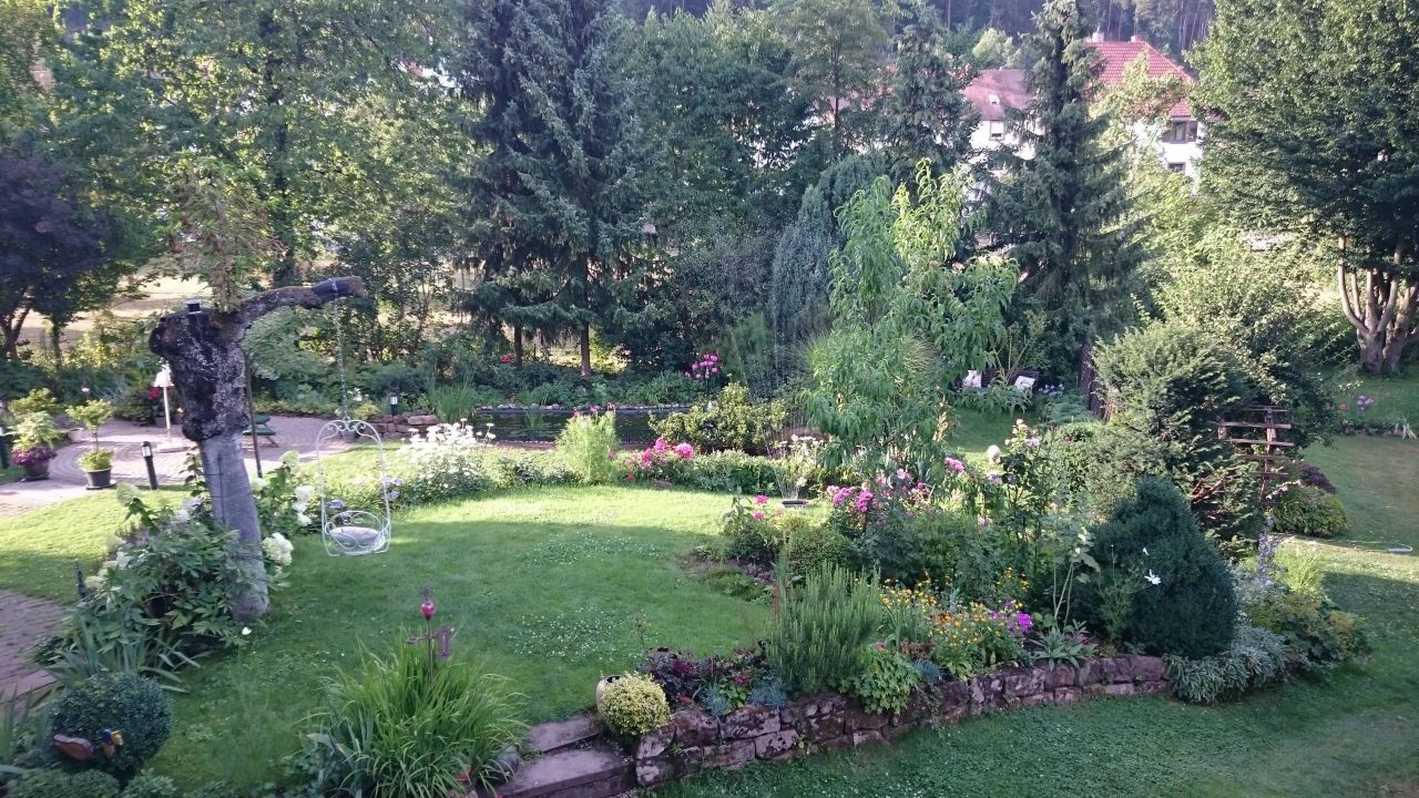 &quot;Ein Teil des schön angelegte Garten&quot; LandgutHotel