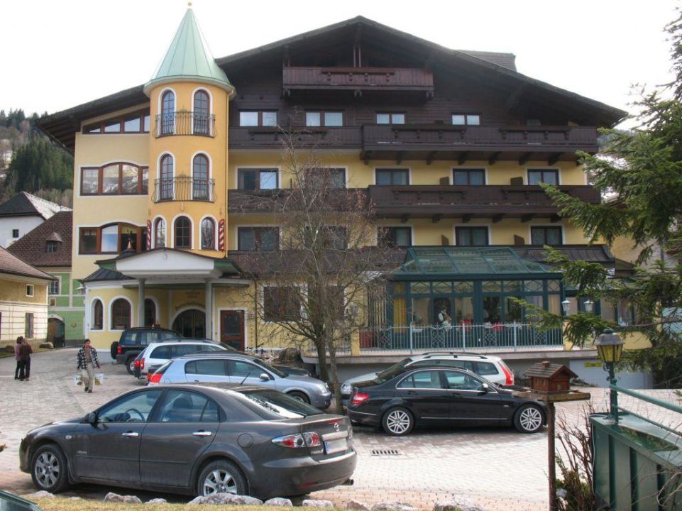 "Hotel Außenansicht" Hotel Herrschaftstaverne (Haus im