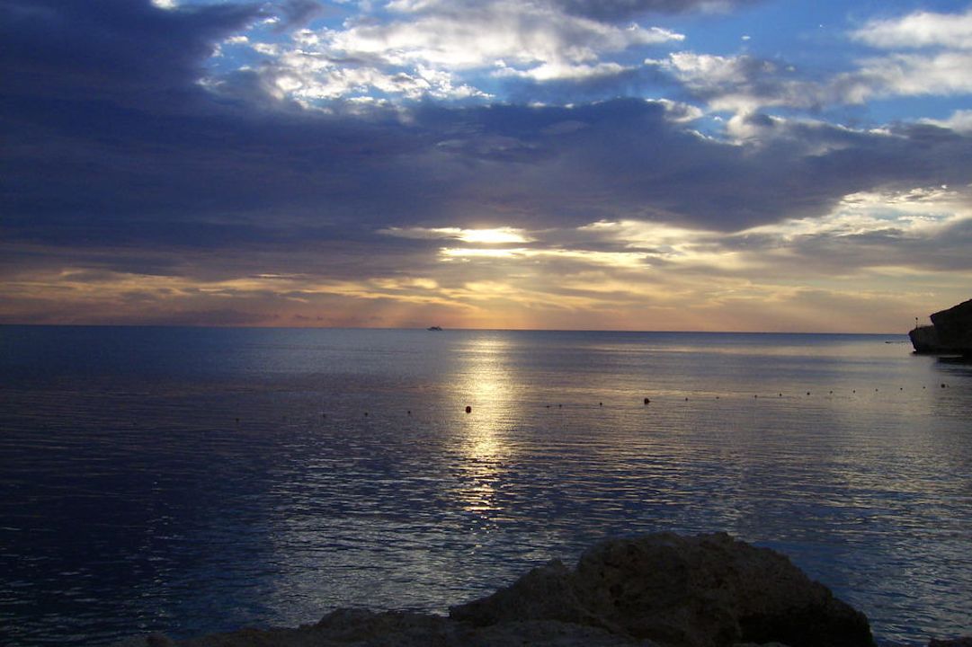 "Sonnenaufgang" The Grand Hotel Sharm El Sheikh (Hadabat Umm es-Sid