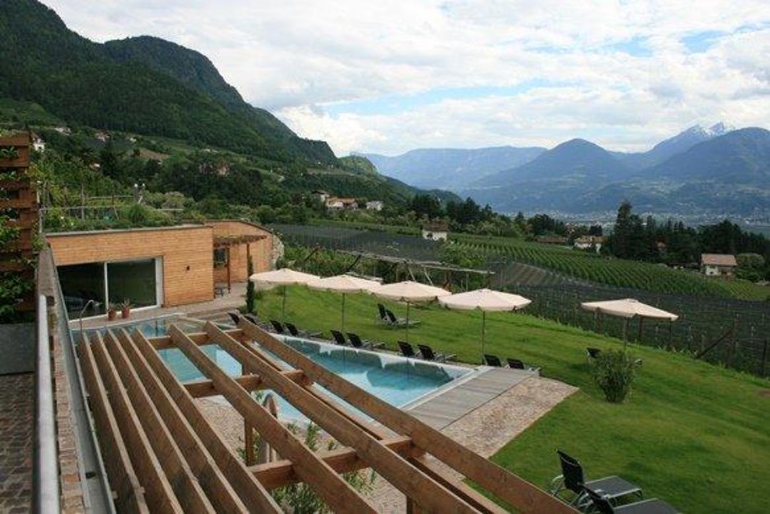 Aussicht Schenna Resort Hotel Mitterplatt Scena Schenna Holidaycheck Sudtirol Italien