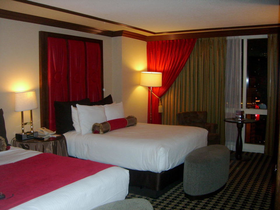 Red Room Luxury Nr 2527 Hotel Paris Las Vegas