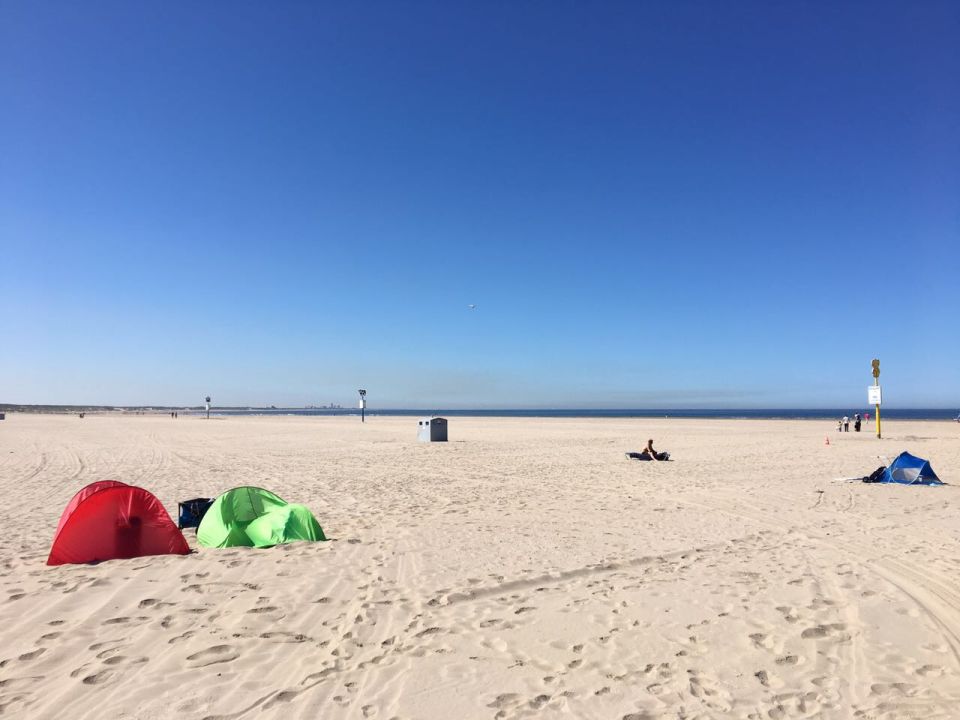 "Strand" Apollo Hotel Ijmuiden Seaport Beach (IJmuiden) • HolidayCheck (Nordholland | Niederlande)