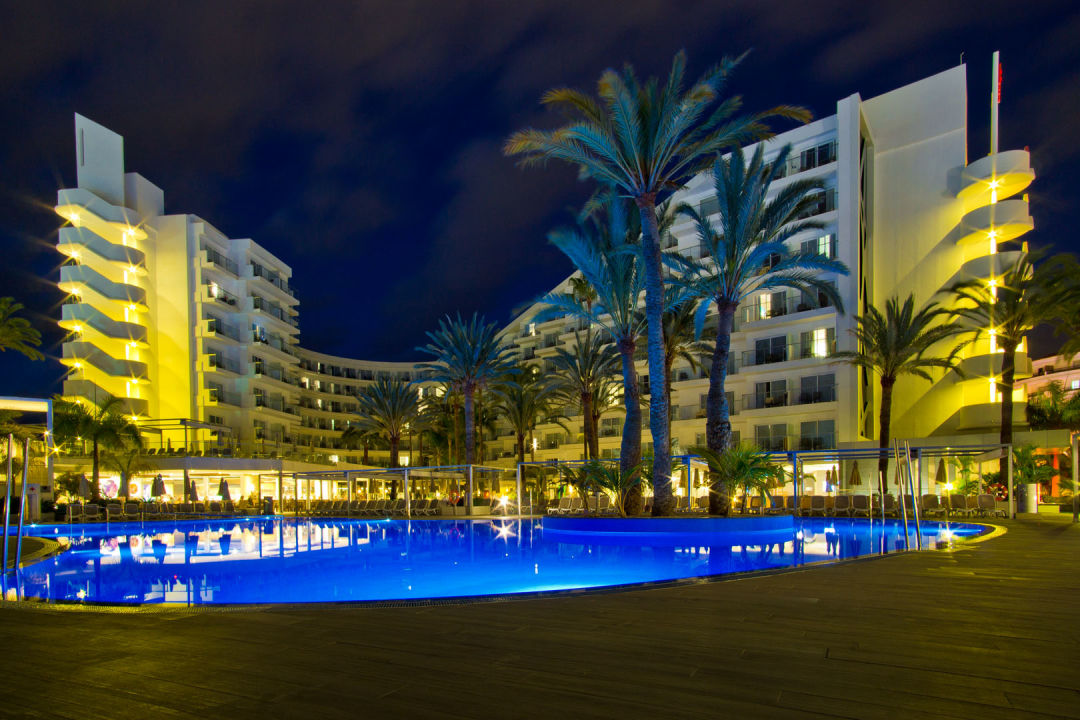 "Außenansicht" Hotel Riu Papayas (Playa del Ingles) • HolidayCheck