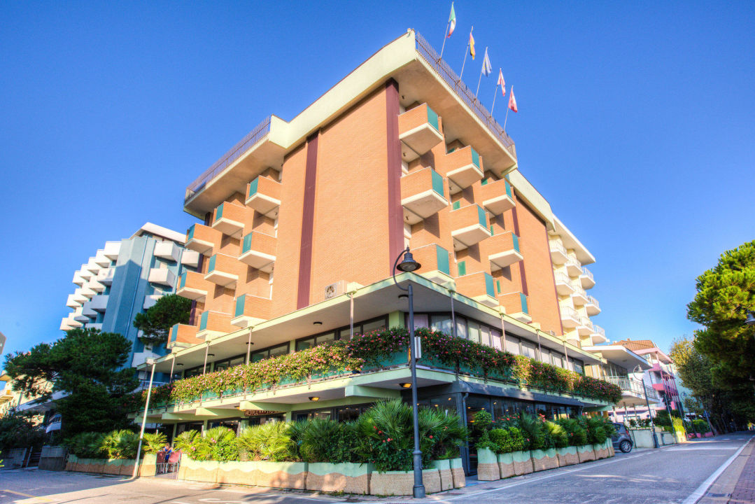 "Hotel Nevada Igea Marina" Hotel Nevada (BellariaIgea Marina) • HolidayCheck (EmiliaRomagna