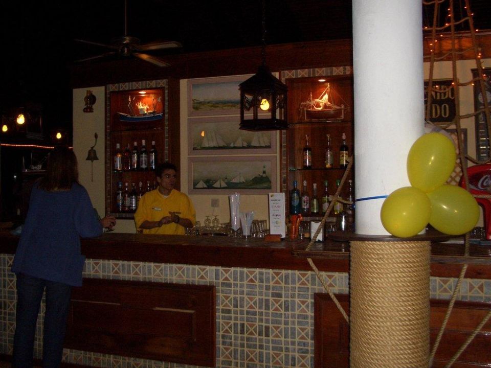 "Plaza Bar" TUI MAGIC LIFE Fuerteventura (Esquinzo) • HolidayCheck (Fuerteventura Spanien)