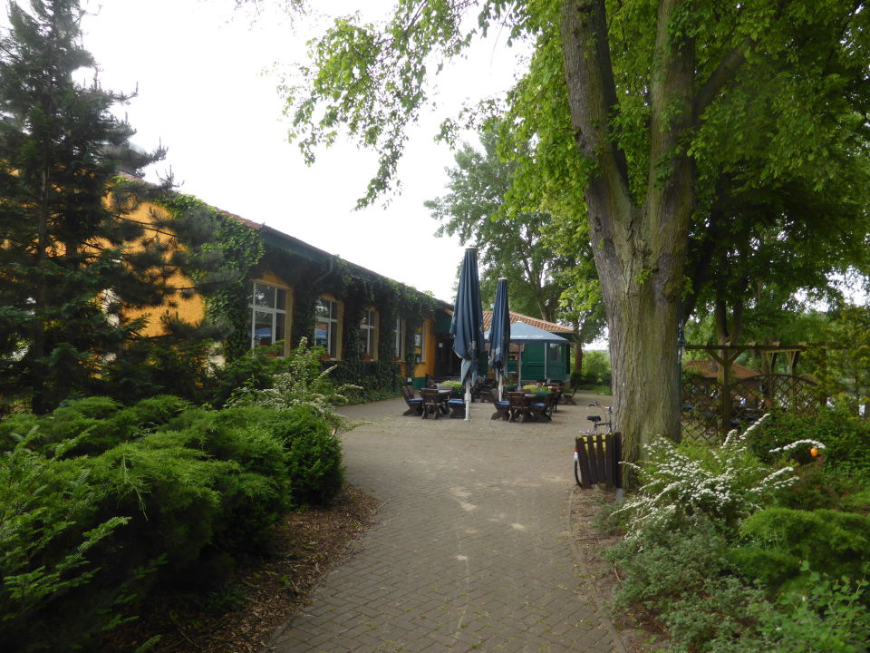 "Haus am See (Restaurant), Zechlinerhütte, Seeseite" Hotel