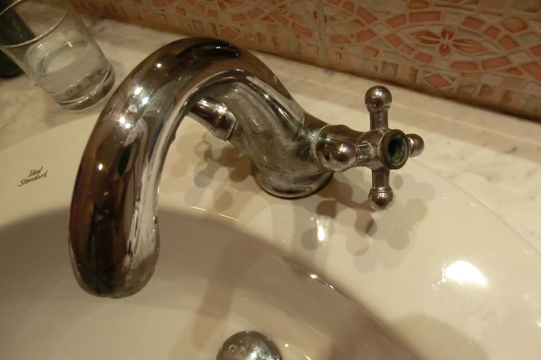 &quot;Auch hier nicht das neueste Modell mit Kalk und Grünspan&quot; LABRANDA