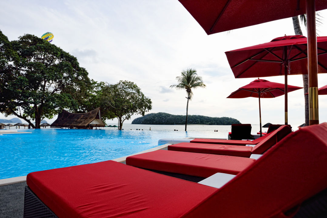 Pool Holiday Villa Beach Resort And Spa Langkawi Kedah Porto Malai