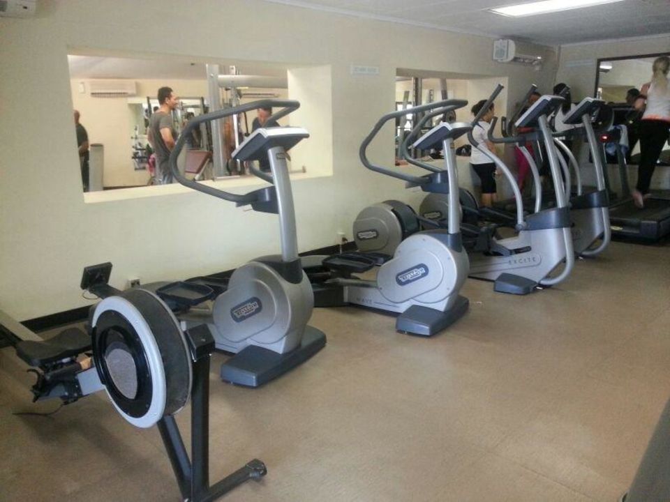"Fitness-Raum (es geht ansprechender)" LionsDive Beach Resort