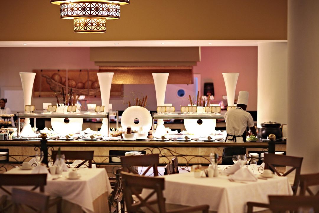 "Restaurant Buffet" Bahia Principe Luxury Bouganville (San Pedro De Macoris) • HolidayCheck