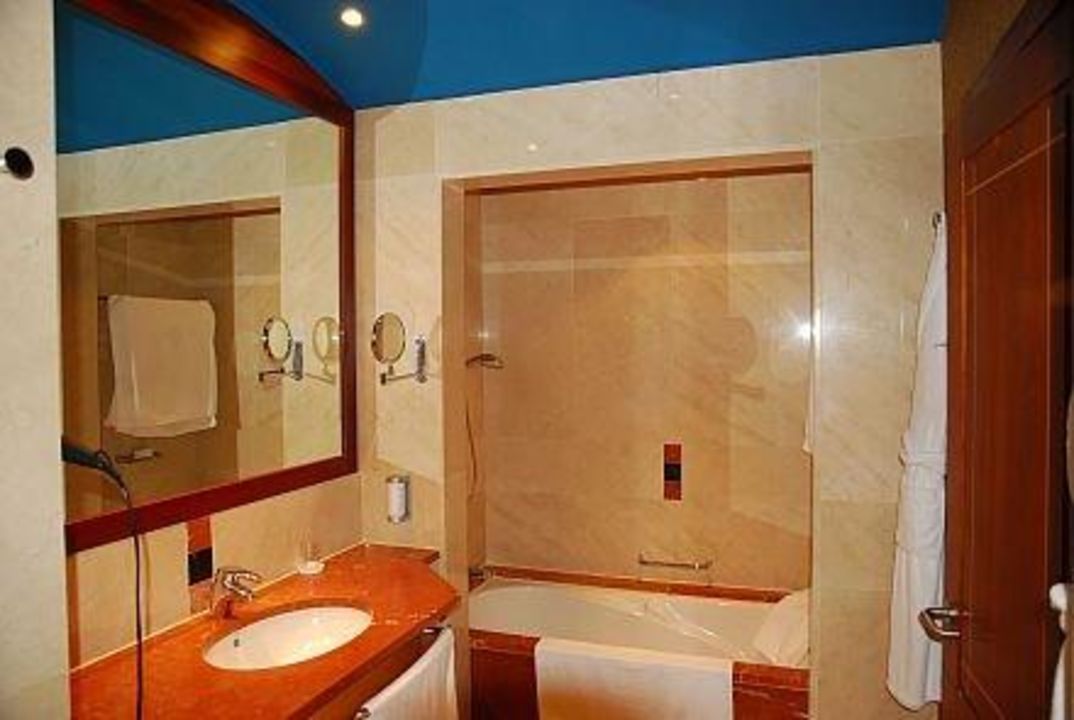 Mamorbad Mit Wanne Lopesan Costa Meloneras Resort Spa Casino Meloneras Holidaycheck Gran Canaria Spanien