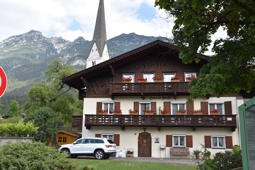 "Außenansicht" Gästehaus im Winkel (GarmischPartenkirchen