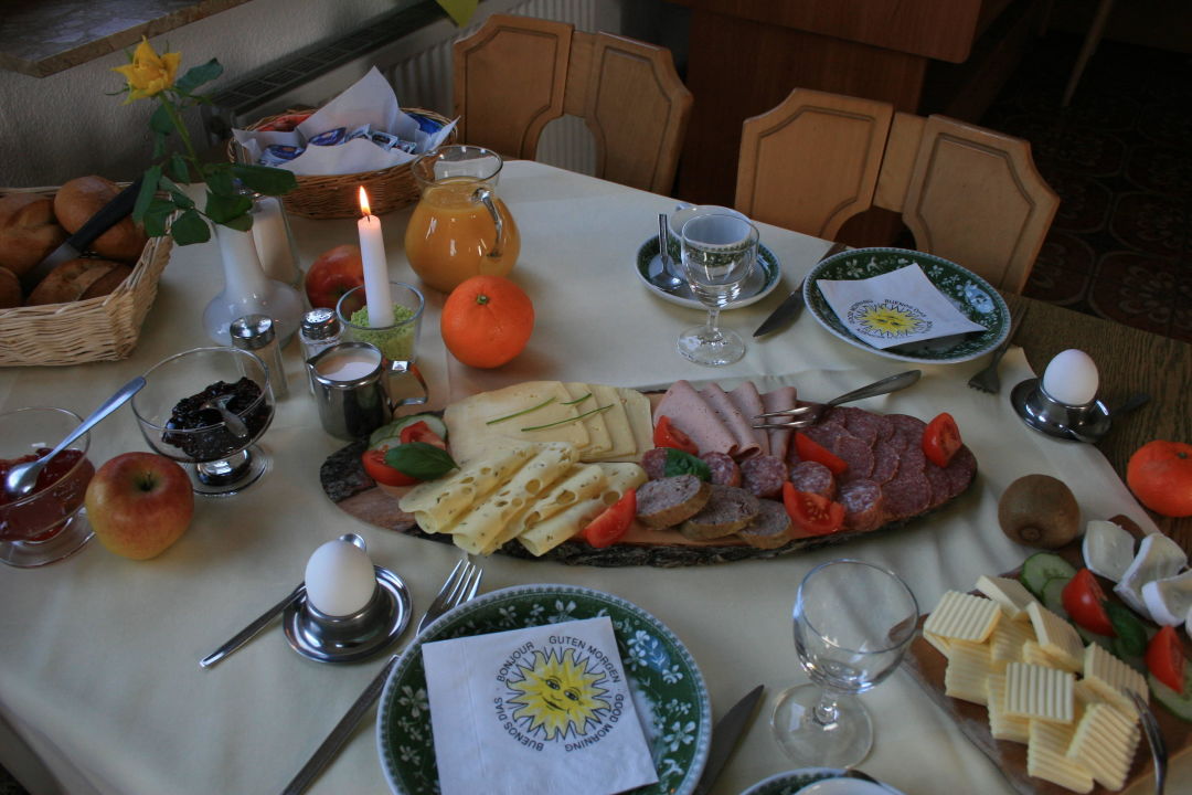 8fa22287-3f35-3a77-8e74-cd9519862095