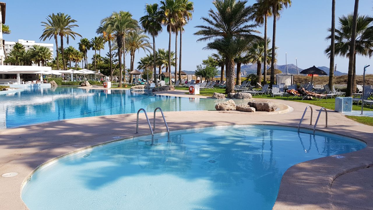 "Pool" Playa Esperanza & Park & Suites Resort (Platja de ...