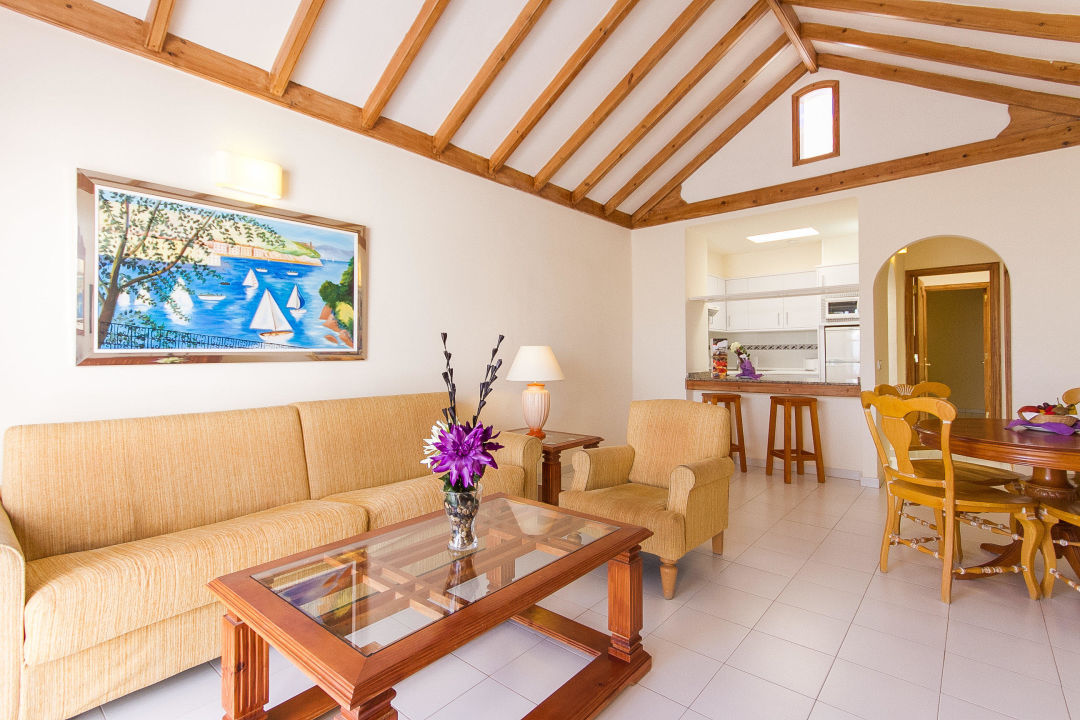 One Bedroom Superior Apartment Beach Front Hotel Sands