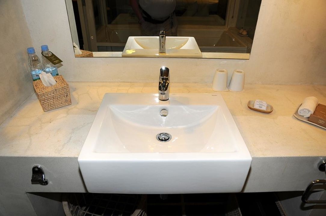 "Waschbecken" Hotel Jetwing Blue (Negombo) • HolidayCheck (Sri Lanka