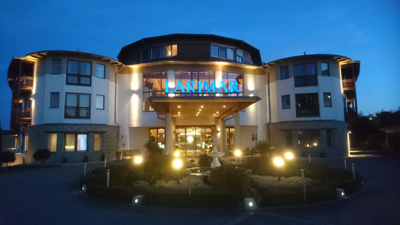 au-enansicht-hotel-spa-larimar-stegersbach-holidaycheck