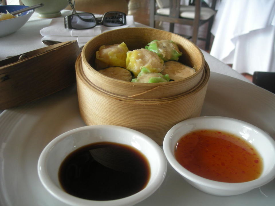 Asiatisches Fruhstuck Mit Dim Sum The Nai Harn Phuket Nai Harn Holidaycheck Phuket Thailand